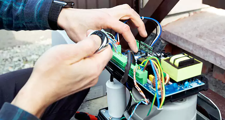 Automatic Driveway Gate Repair in Wesley Chapel, FL