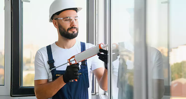 Retractable Screens Repair for Patio in Wesley Chapel, FL