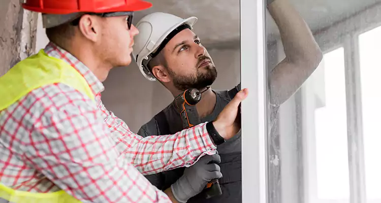 Sliding Patio Door Sticking? Expert Repair in Wesley Chapel, FL.