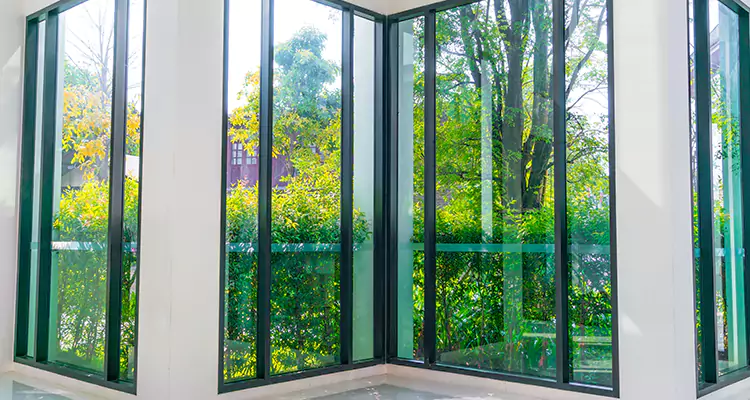 Folding Glass Balcony Door Repair in Wesley Chapel, FL
